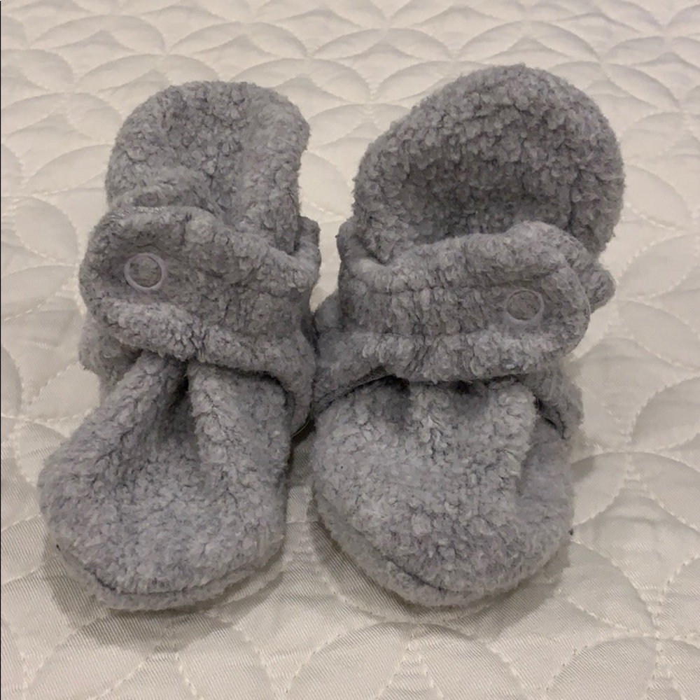 Size 3 month Zutano booties